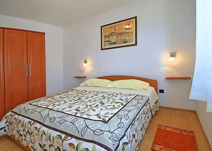 Suran * Ρόβινι