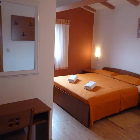 Accomodation Suran