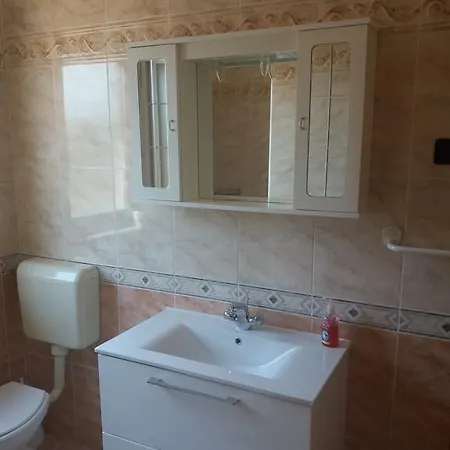 Apartment Accomodation Suran *